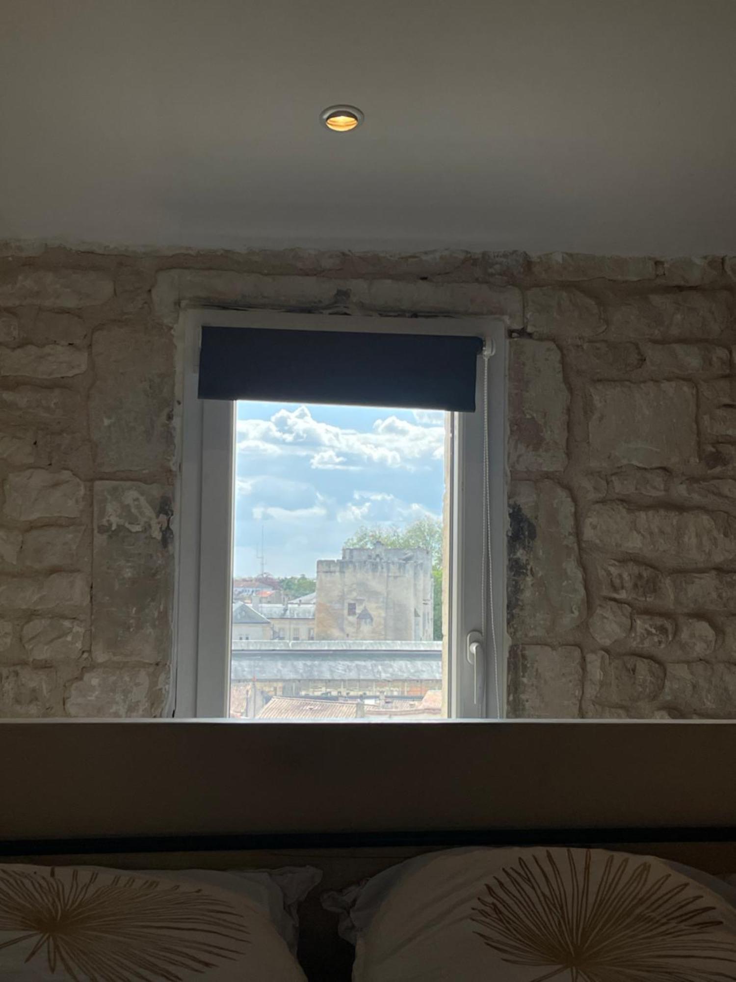 Chez Jean-Yves Et Zoe - Le Saint Andre - Au Calme, Tres Propre, Proche Parkings, Clim Appartement Niort Buitenkant foto